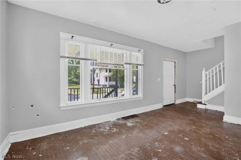 11817 Forest Avenue Cleveland OH 44120