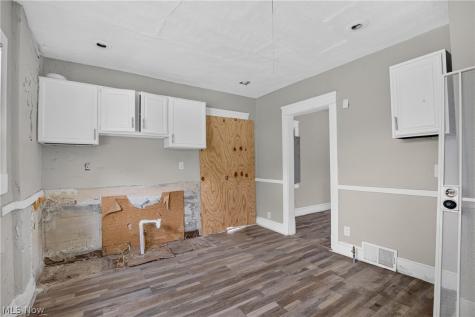 11817 Forest Avenue Cleveland OH 44120
