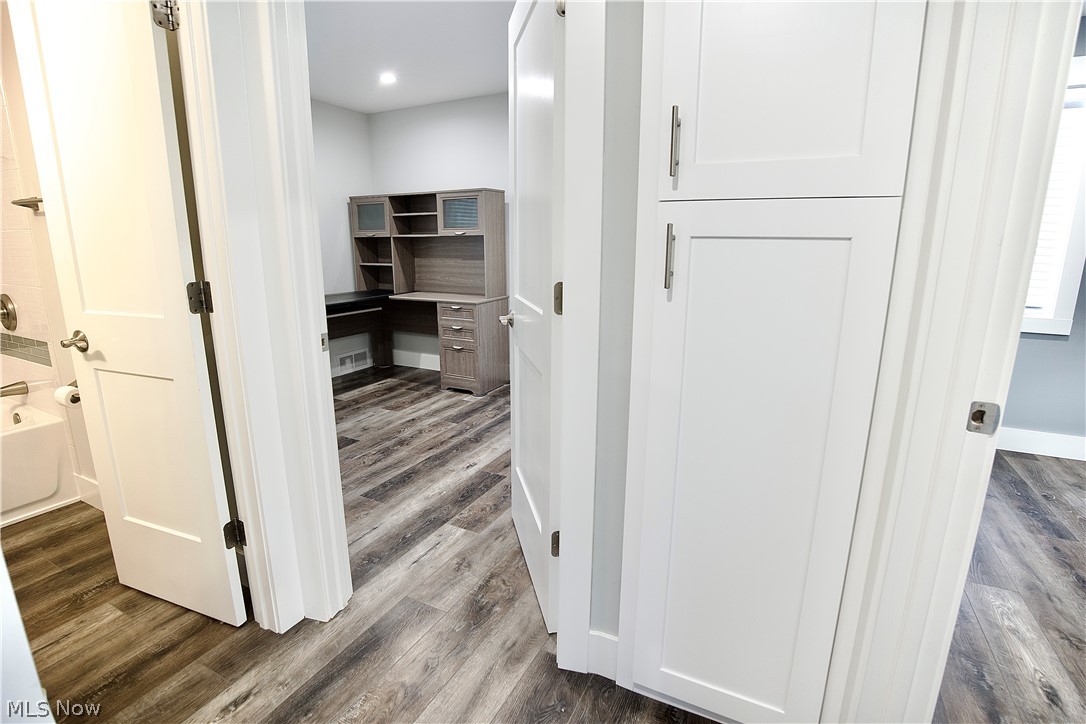 21001 Wilmore Avenue Euclid OH 44123