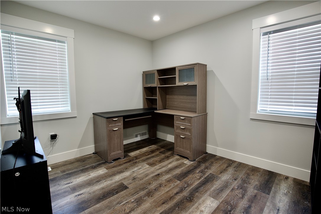 21001 Wilmore Avenue Euclid OH 44123