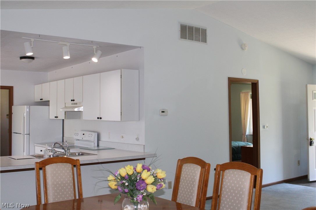 38365 Wood Willoughby OH 44094