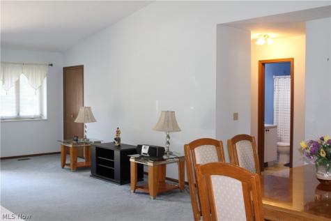 38365 Wood Willoughby OH 44094