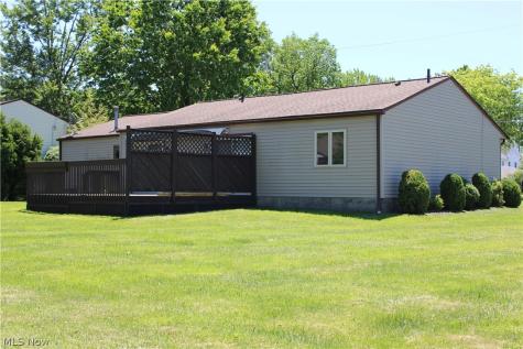 38365 Wood Willoughby OH 44094