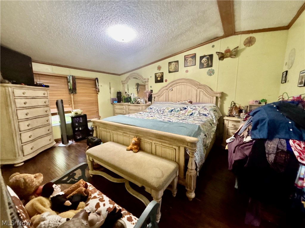9231 Horn Road Windham OH 44288