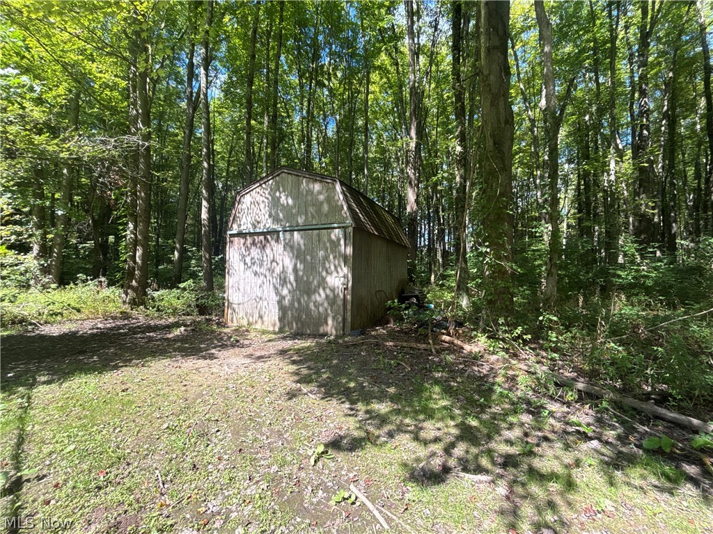 9231 Horn Road Windham OH 44288