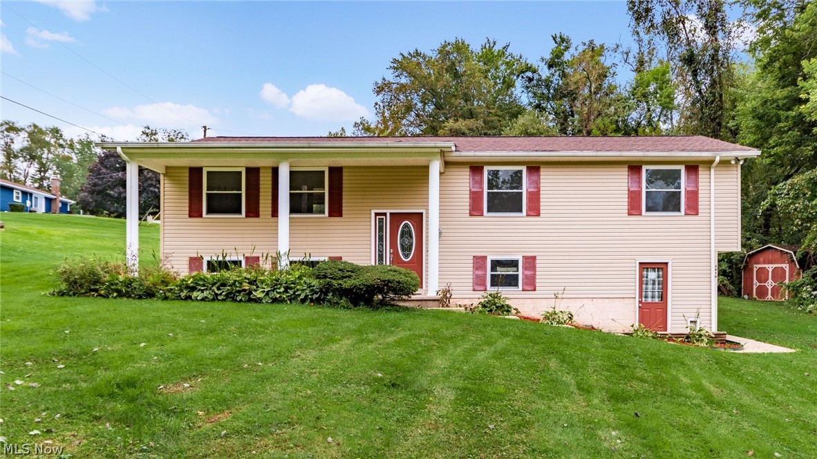 2610 Robin Court Zanesville OH 43701