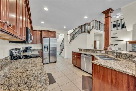 34062 Crown Colony Drive Avon OH 44011