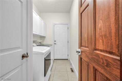 34062 Crown Colony Drive Avon OH 44011