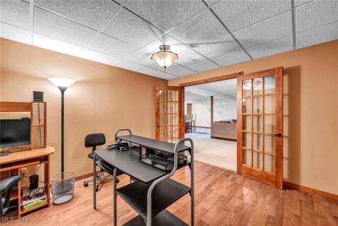 34062 Crown Colony Drive Avon OH 44011