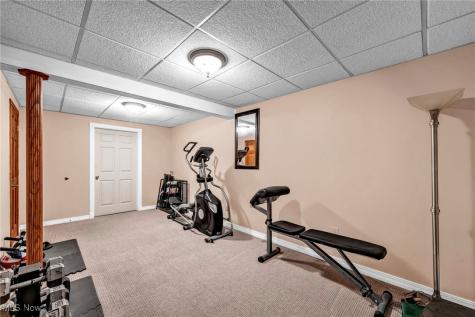 34062 Crown Colony Drive Avon OH 44011