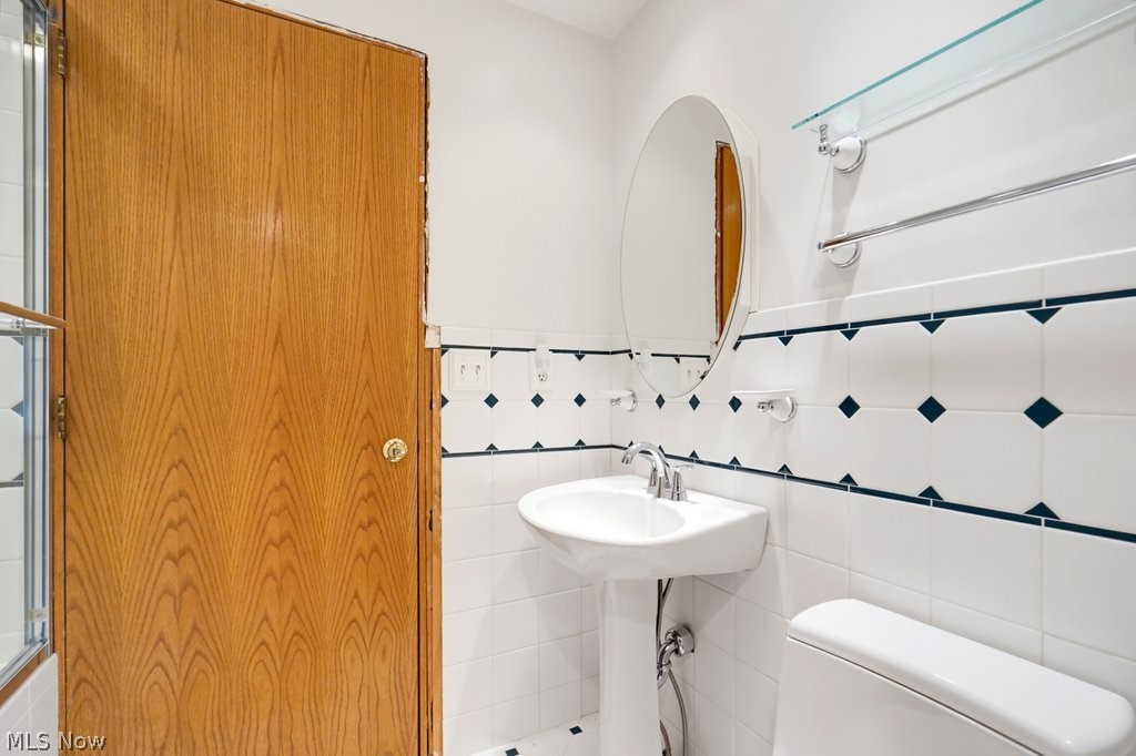 4209 Sunnyview Drive Uniontown OH 44685