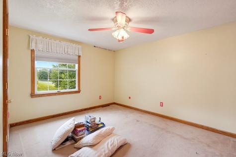 4209 Sunnyview Drive Uniontown OH 44685