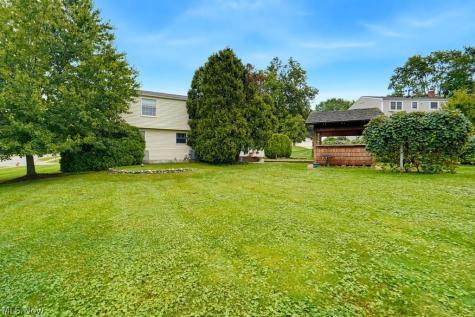 4209 Sunnyview Drive Uniontown OH 44685