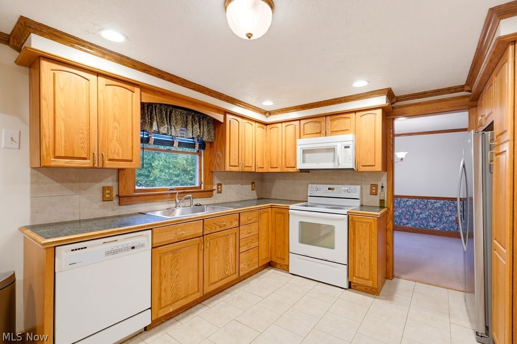 4209 Sunnyview Drive Uniontown OH 44685