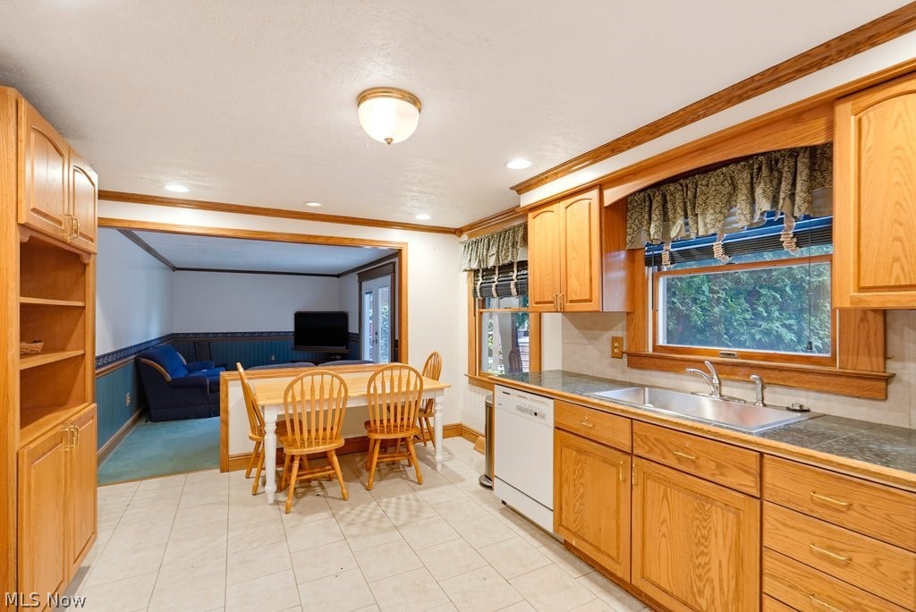4209 Sunnyview Drive Uniontown OH 44685