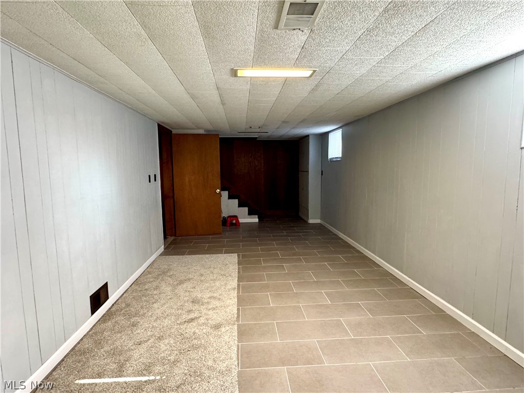 757 Elm Street Coshocton OH 43812