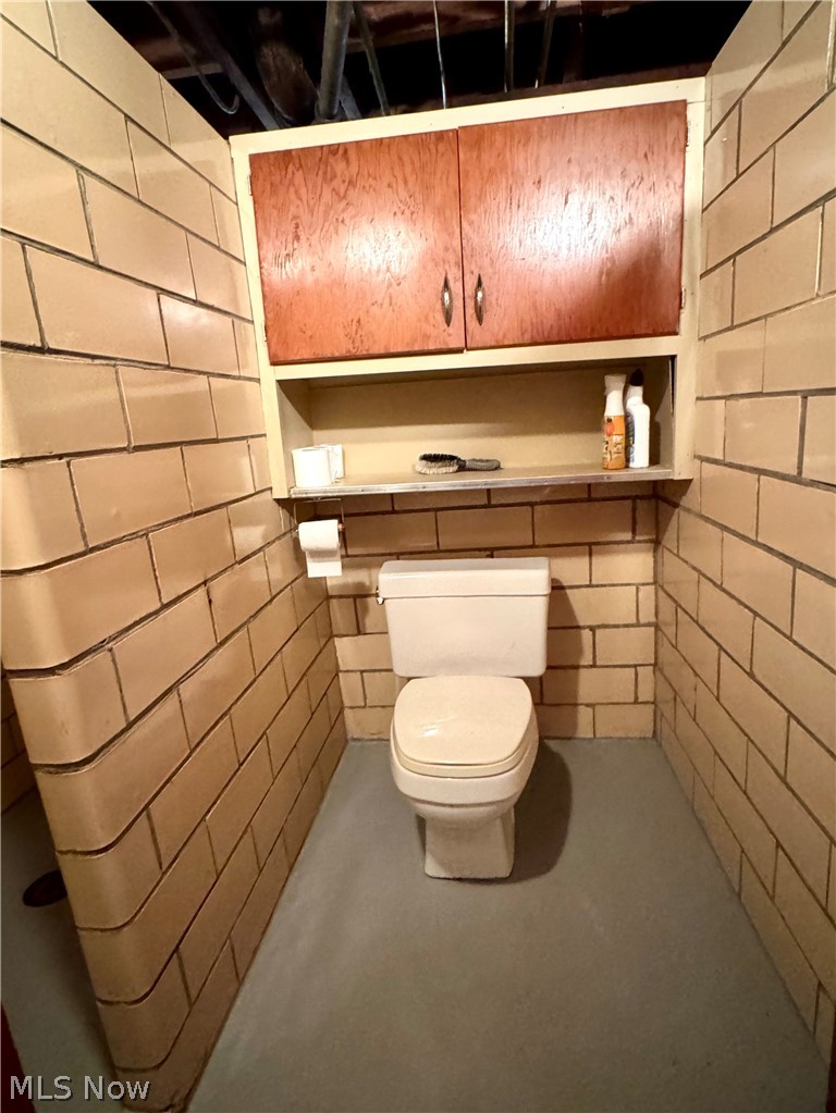 757 Elm Street Coshocton OH 43812