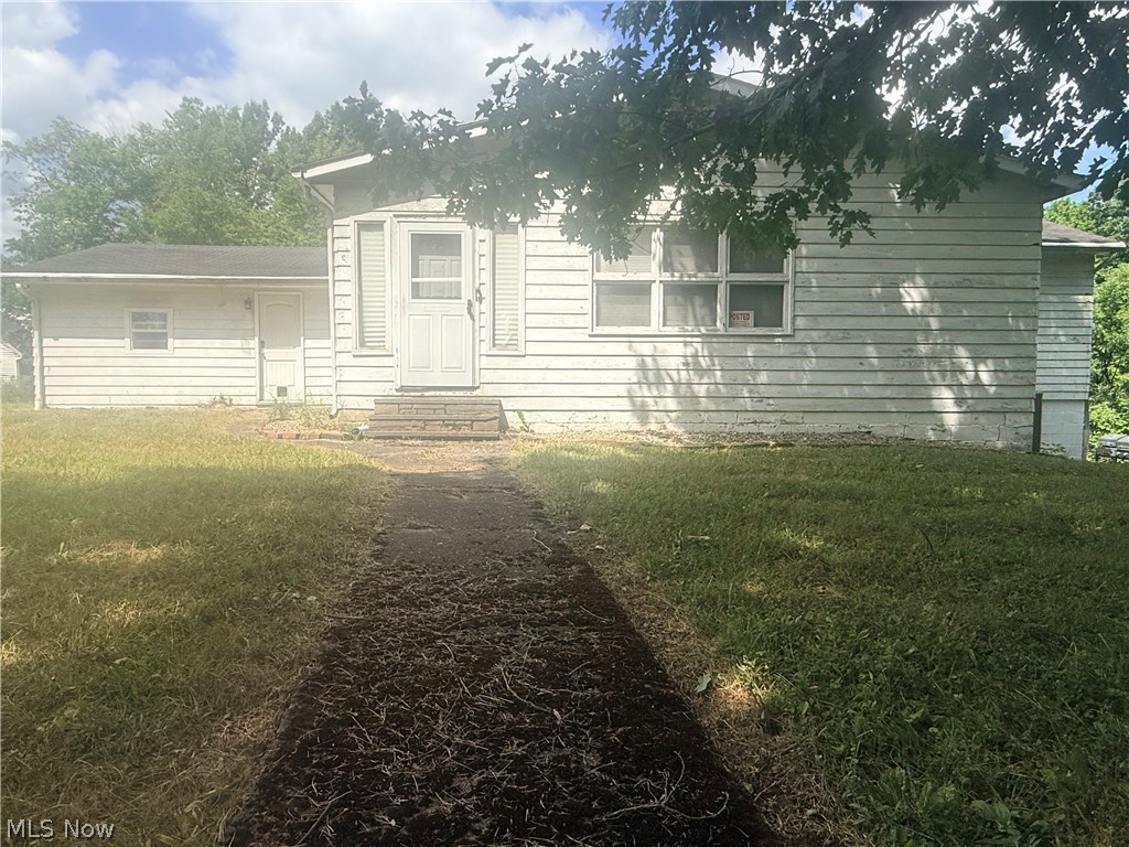 4636 E 143rd Street Garfield Heights OH 44125