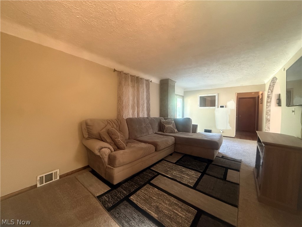 4636 E 143rd Street Garfield Heights OH 44125