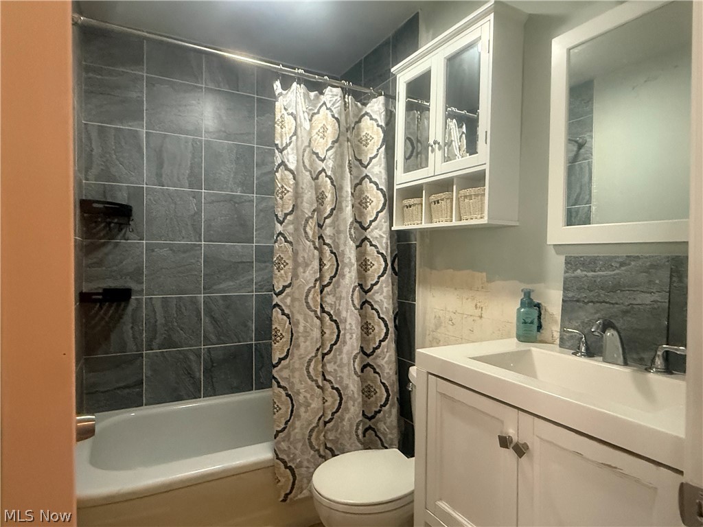 4636 E 143rd Street Garfield Heights OH 44125