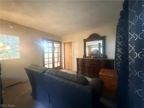 4636 E 143rd Street Garfield Heights OH 44125