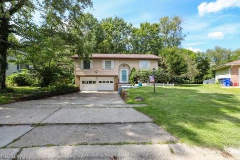 543 Brush Road Ravenna OH 44266