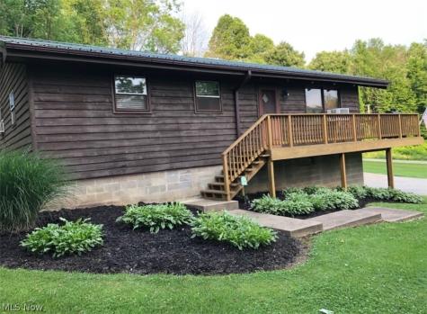 2248 Uster Drive Millersburg OH 44654