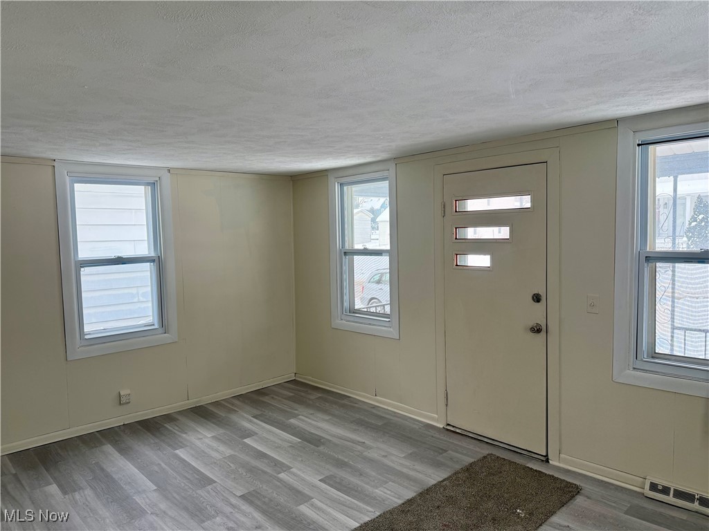 424 S Sycamore Street Ravenna OH 44266