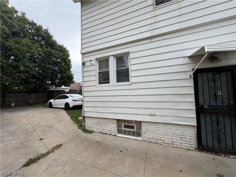 3482 W 88th Street Cleveland OH 44102