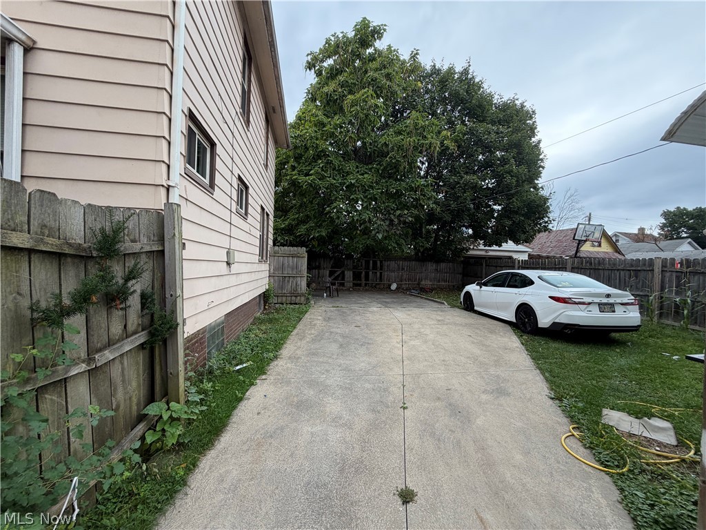 3482 W 88th Street Cleveland OH 44102