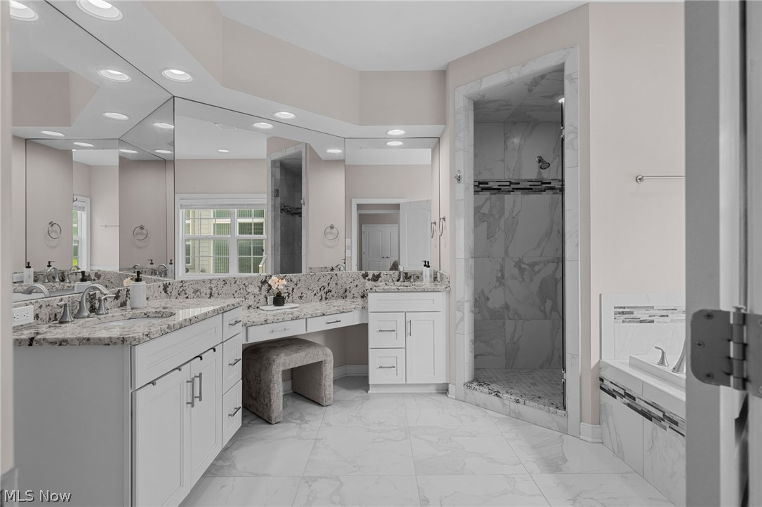 3900 Matisse Circle Pepper Pike OH 44124