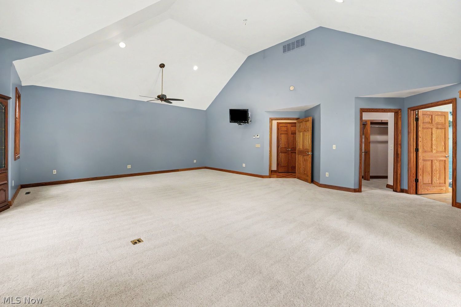 13945 Butternut Road Burton OH 44021