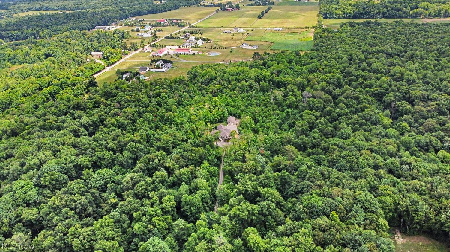 13945 Butternut Road Burton OH 44021