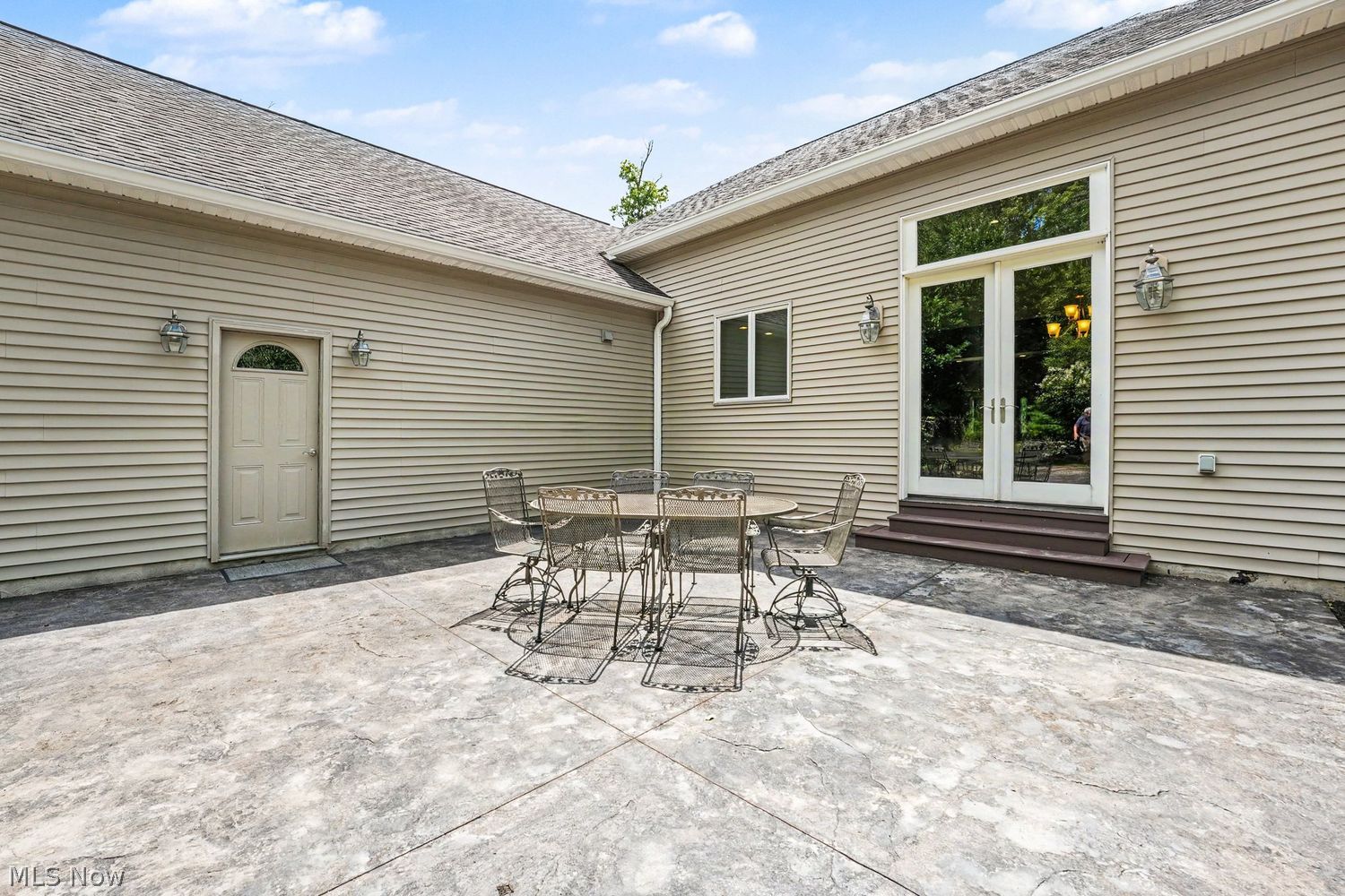 13945 Butternut Road Burton OH 44021