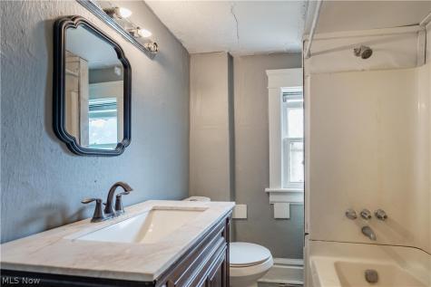 757 Baird Street Akron OH 44306
