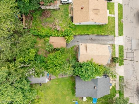 757 Baird Street Akron OH 44306