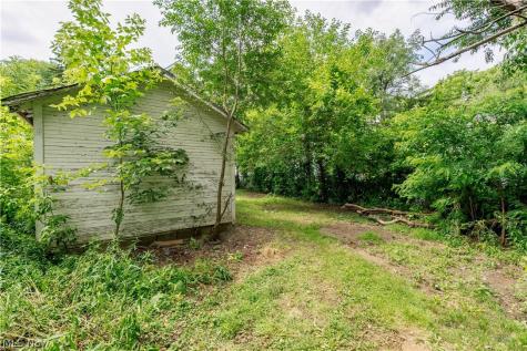 757 Baird Street Akron OH 44306
