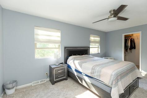 153 Xavier Street Elyria OH 44035