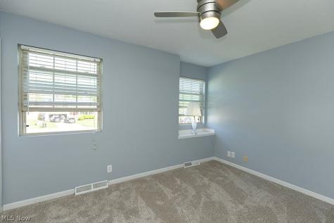 153 Xavier Street Elyria OH 44035