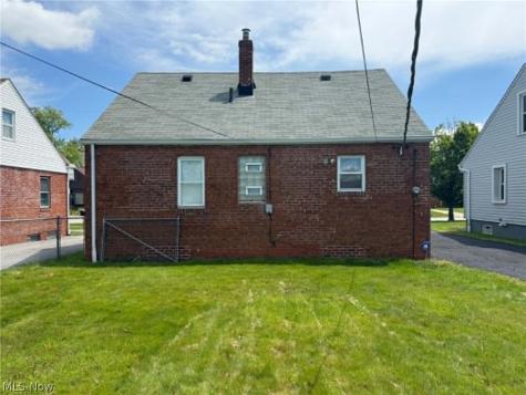 4076 E 187th Street Cleveland OH 44122
