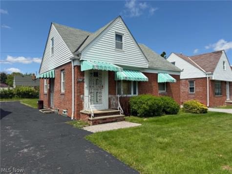 4076 E 187th Street Cleveland OH 44122