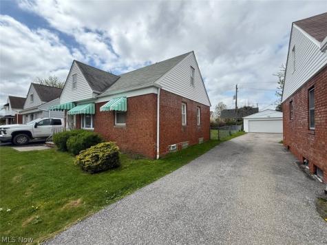 4076 E 187th Street Cleveland OH 44122