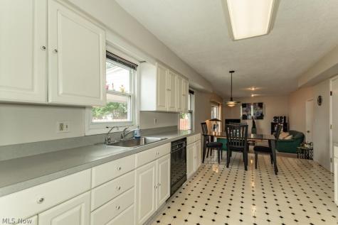 23921 Harms Road Richmond Heights OH 44143