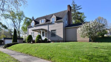 2423 Eaton Road University Heights OH 44118