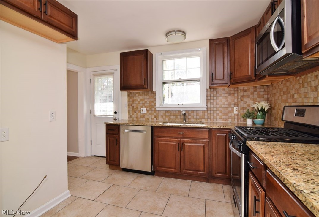 2423 Eaton Road University Heights OH 44118