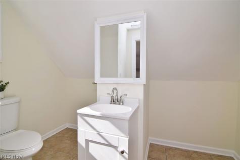 2423 Eaton Road University Heights OH 44118
