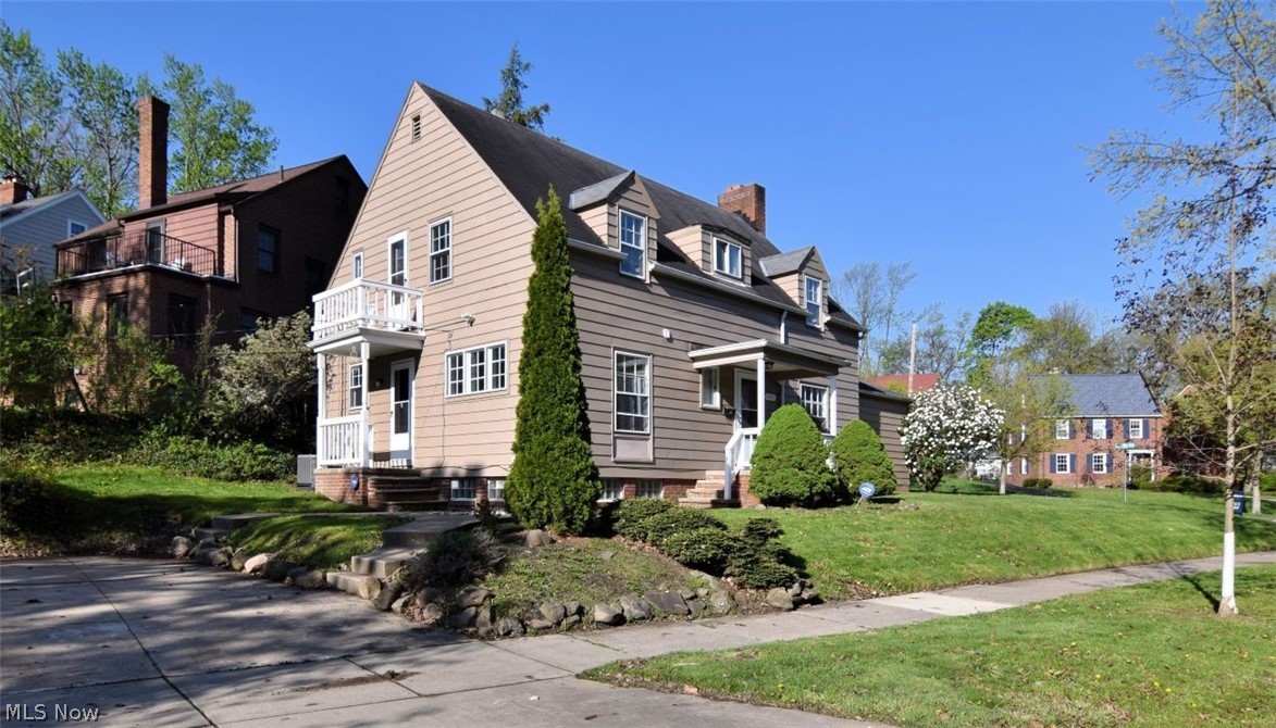 2423 Eaton Road University Heights OH 44118