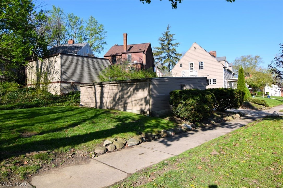 2423 Eaton Road University Heights OH 44118
