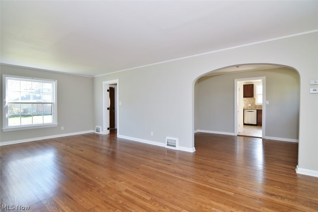 2423 Eaton Road University Heights OH 44118