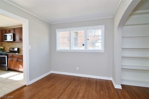 2423 Eaton Road University Heights OH 44118